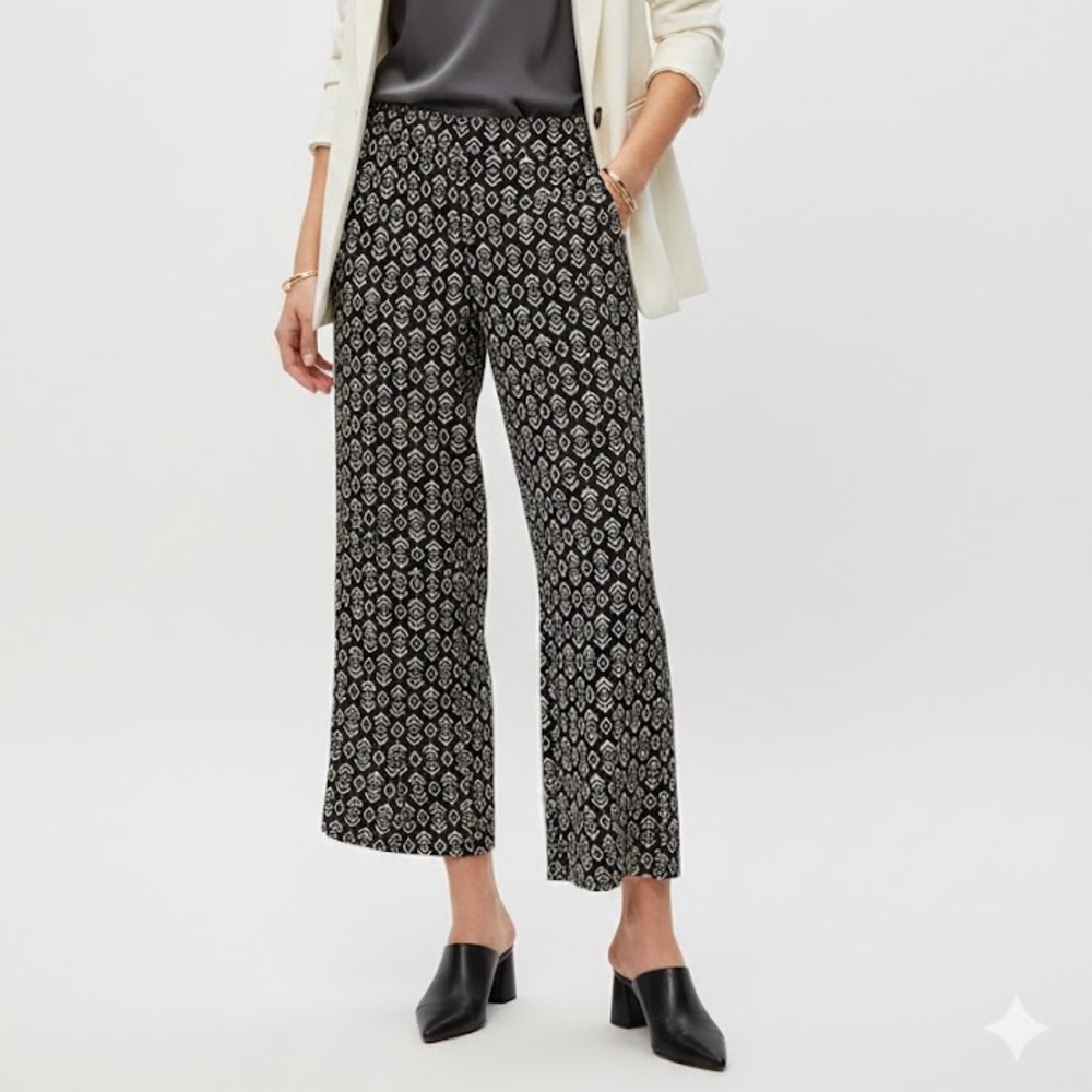 Travelers by Chico’s Brown &  White Flowing Straight-Leg Trousers Size 1